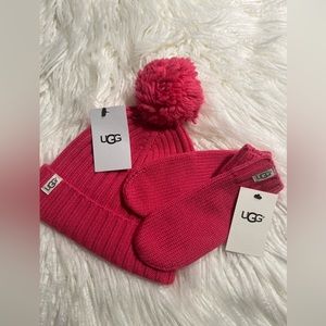 UGG GIRLS MITTEN AND BEANIE SET 💞